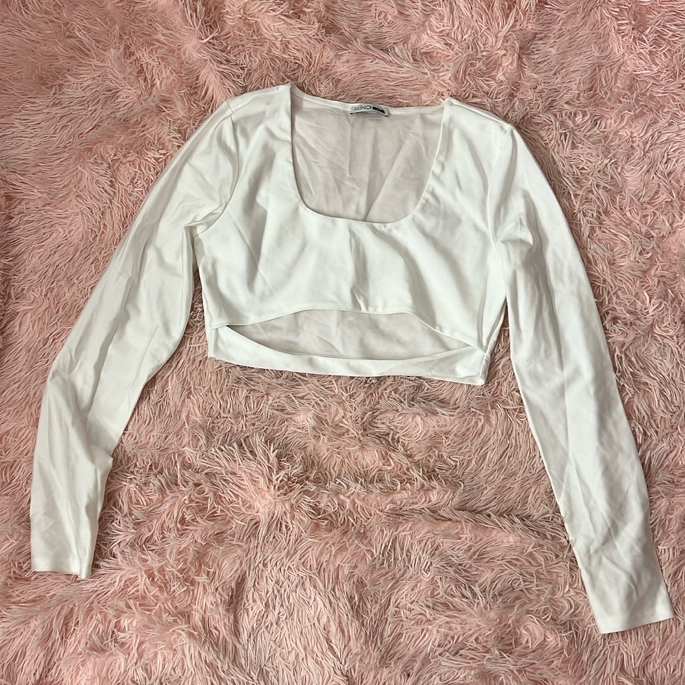 White crop top
